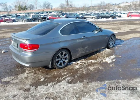 2008 BMW 328Xi из США, поврежденный, VIN WBAWV535X8P079029